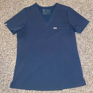 FIGS Dark Harbor Catarina One pocket scrub top